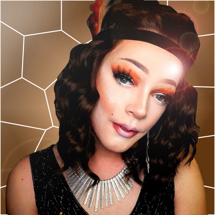 moderiert von Amélie Putain. Dieses Highlight um Mitternacht verspricht unterhaltsames und mitreissendes Drag-Entertainment und darf man sich nicht entgehen lassen