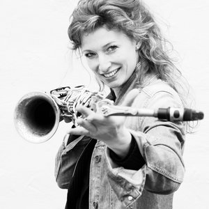 Nicole Johänntgen – «Henry III»